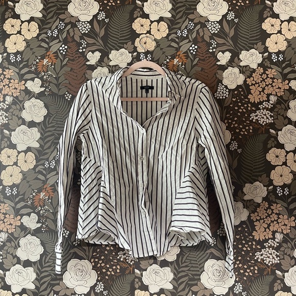 DREW Dillone Button Down Striped size medium - Picture 6 of 9